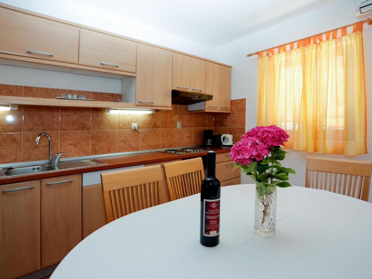 Mirce Holiday Home Gorana - Brc152 By Interhome מראה חיצוני תמונה